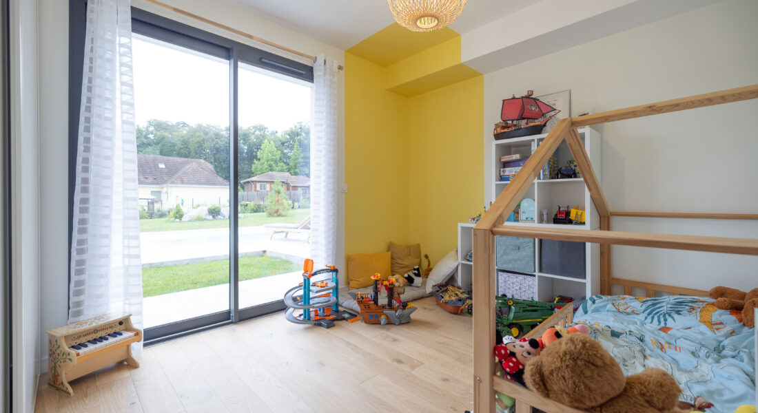 chambre enfant jaune