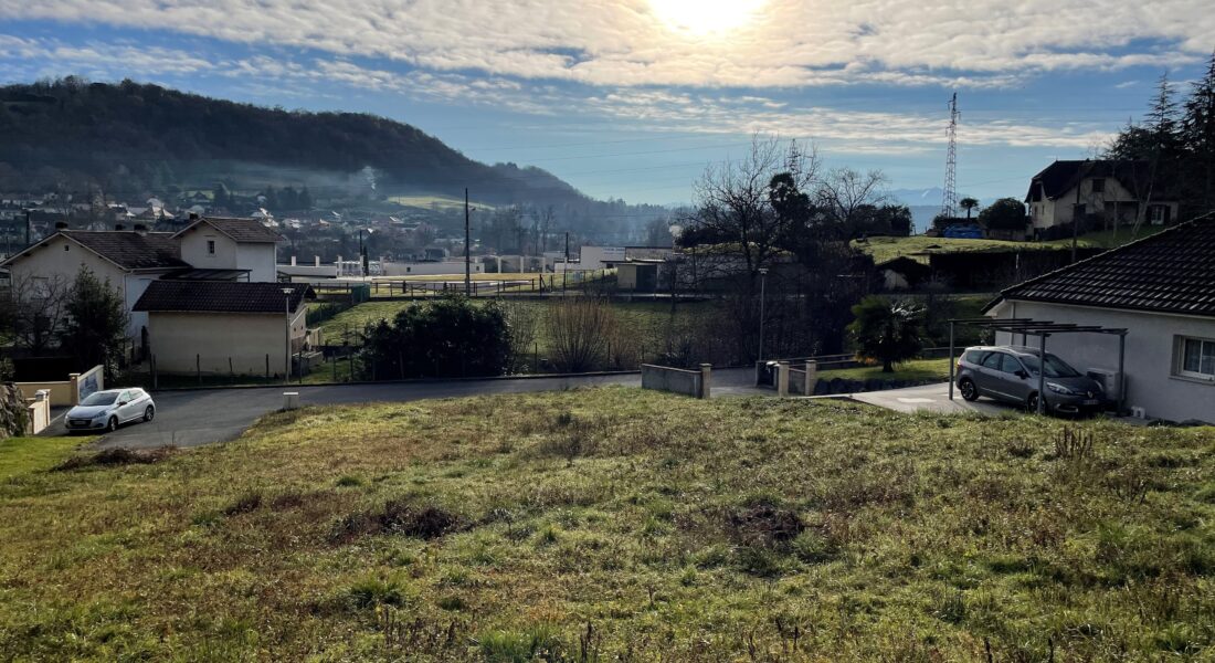 Terrain constructible Gan  (Béarn)
